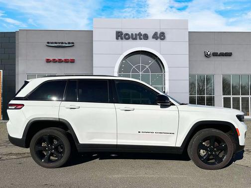 2024 Jeep Grand Cherokee Altitude