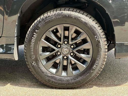 Black Onyx 2022 Lexus GX 460 Premium