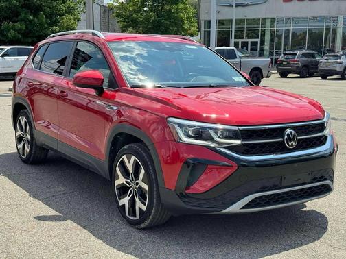 2022 Volkswagen Taos 1.5T SEL
