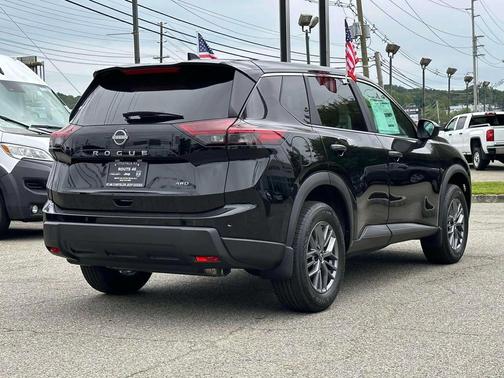 2026 Nissan Rogue S