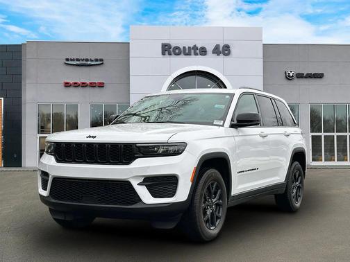 2024 Jeep Grand Cherokee Altitude