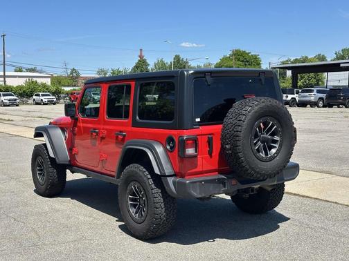 Firecracker Red Clearcoat 2025 Jeep Wrangler Willys