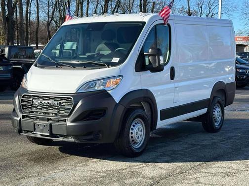 2025 RAM ProMaster 1500 Low Roof