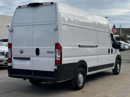 2025 RAM ProMaster 3500 High Roof