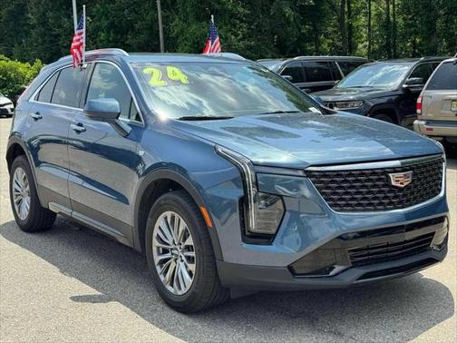 2024 Cadillac XT4 Premium Luxury