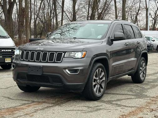 2021 Jeep Grand Cherokee Laredo