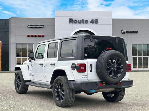 2023 Jeep Wrangler 4xe Sahara