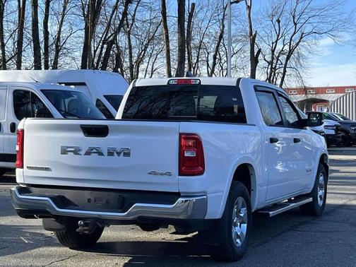 2025 RAM 1500 Big Horn/Lone Star