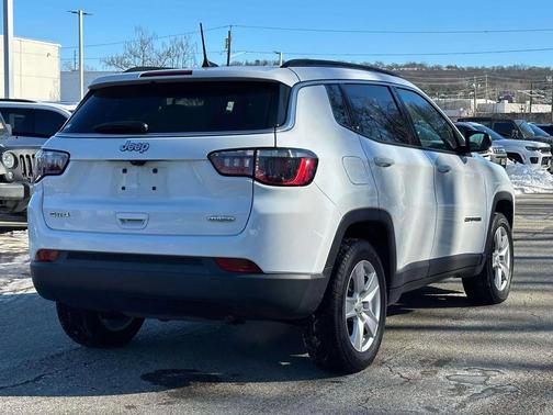 2022 Jeep Compass Latitude