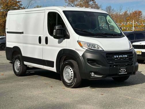 2025 RAM ProMaster 1500 Low Roof
