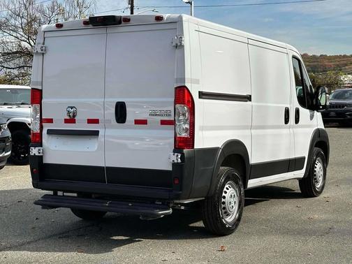 2025 RAM ProMaster 1500 Low Roof