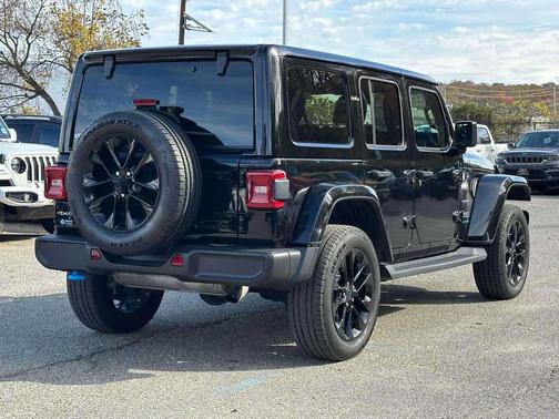 2024 Jeep Wrangler 4xe Sahara