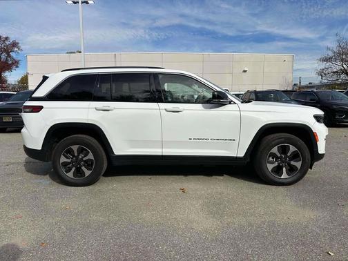 2023 Jeep Grand Cherokee 4xe Base