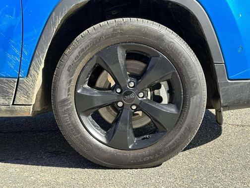 2023 Jeep Cherokee Altitude