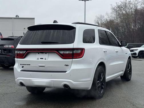 White Knuckle Clearcoat 2023 Dodge Durango R/T Plus AWD