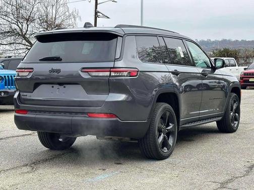 2024 Jeep Grand Cherokee L Altitude