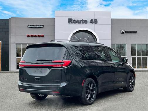 2021 Chrysler Pacifica Limited
