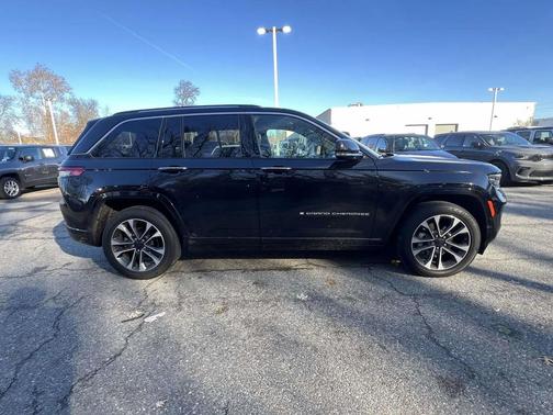 2023 Jeep Grand Cherokee Overland