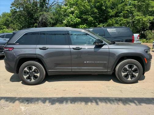 2023 Jeep Grand Cherokee 4xe Base