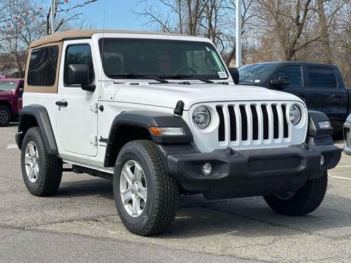 2022 Jeep Wrangler Sport S