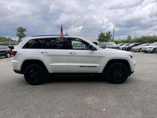 2019 Jeep Grand Cherokee Upland