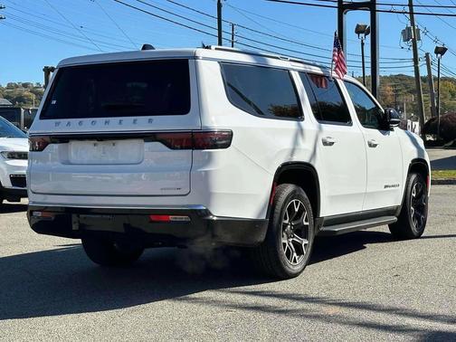 2024 Jeep Wagoneer L Series III 4x4