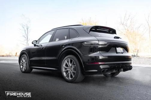 2023 Porsche Cayenne GTS