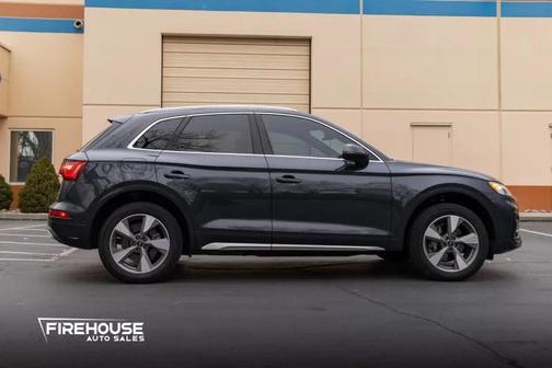 2023 Audi Q5 Prestige 40 TFSI quattro S tronic
