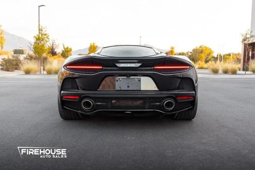 2020 McLaren GT Base