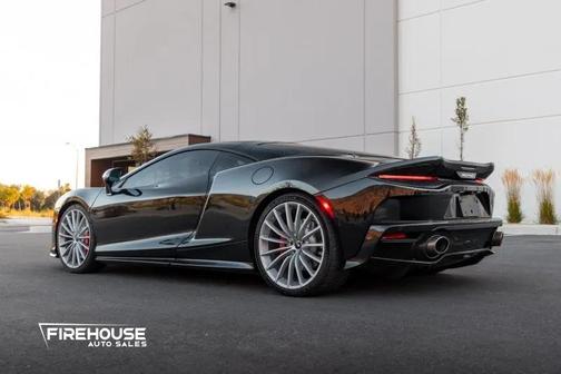 2020 McLaren GT Base