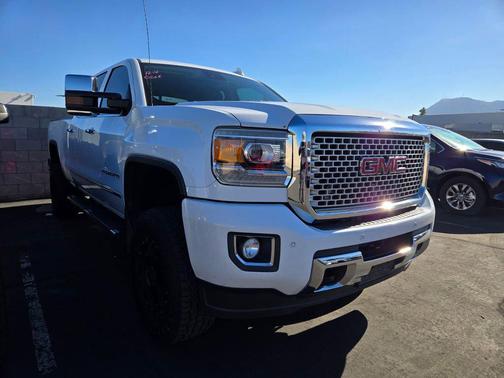 2016 GMC Sierra 2500 Denali