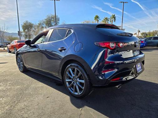 2022 Mazda Mazda3 FWD w/Select Package