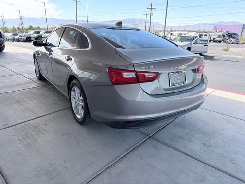 2017 Chevrolet Malibu 1LT