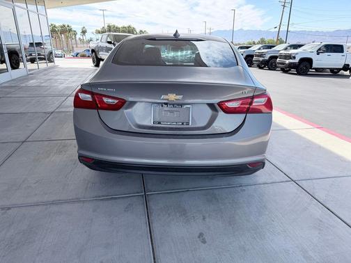2017 Chevrolet Malibu 1LT