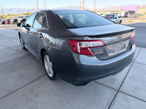2012 Toyota Camry SE