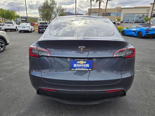 2023 Tesla Model Y Long Range Dual Motor All-Wheel Drive