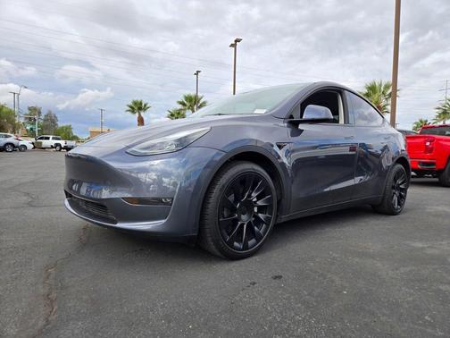 2023 Tesla Model Y Long Range Dual Motor All-Wheel Drive