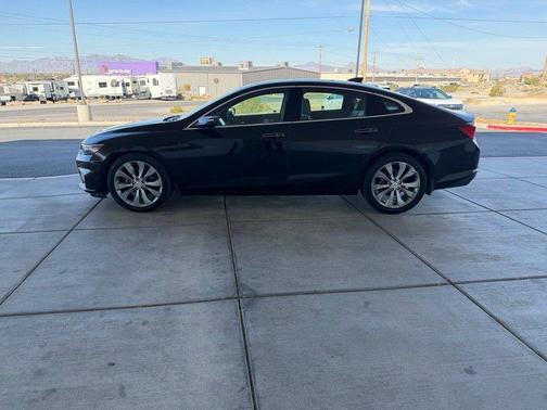 Mosaic Black Metallic 2017 Chevrolet Malibu Premier