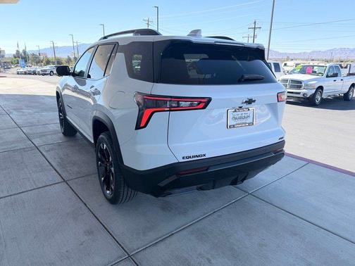 2026 Chevrolet Equinox FWD RS