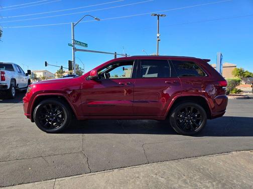 2018 Jeep Grand Cherokee Altitude
