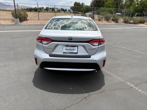 2021 Toyota Corolla Hybrid SE