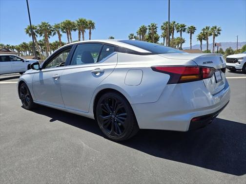 2023 Nissan Altima SR FWD