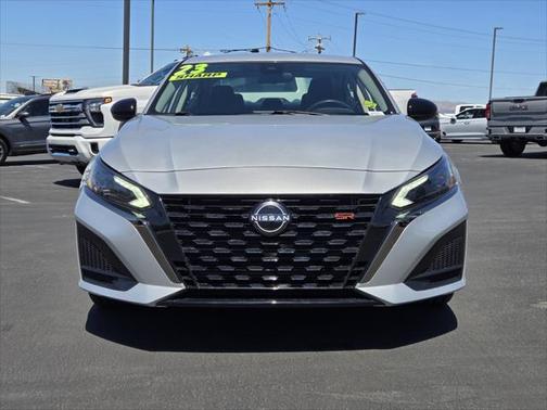 2023 Nissan Altima SR FWD