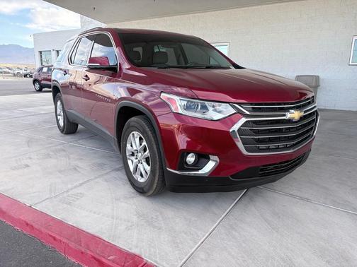 2018 Chevrolet Traverse LT Cloth