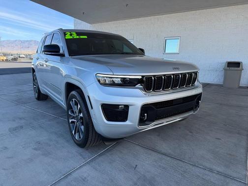 2023 Jeep Grand Cherokee Overland