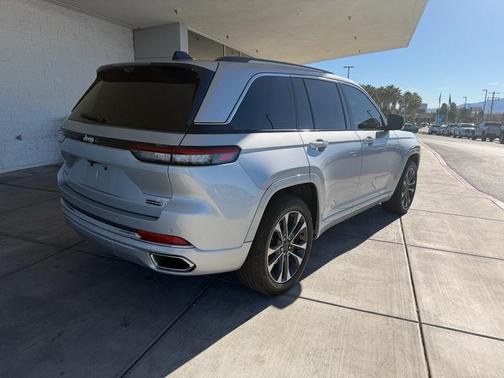 2023 Jeep Grand Cherokee Overland