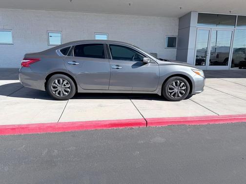 2017 Nissan Altima 2.5 S