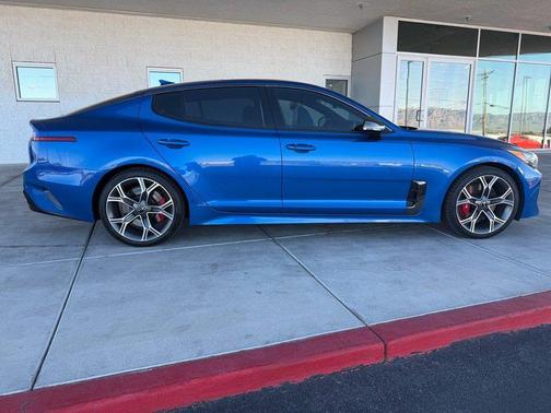 2018 Kia Stinger GT1