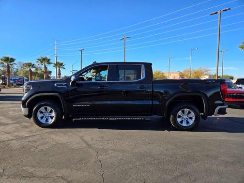 2022 GMC Sierra 1500 SLE