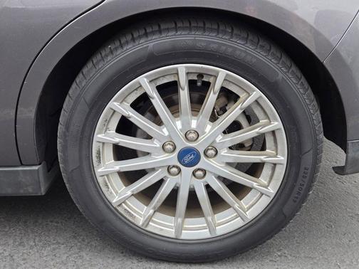 2013 Ford C-Max Energi SEL